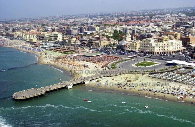 Domus Lido Villa Lido di Ostia Bagian luar foto